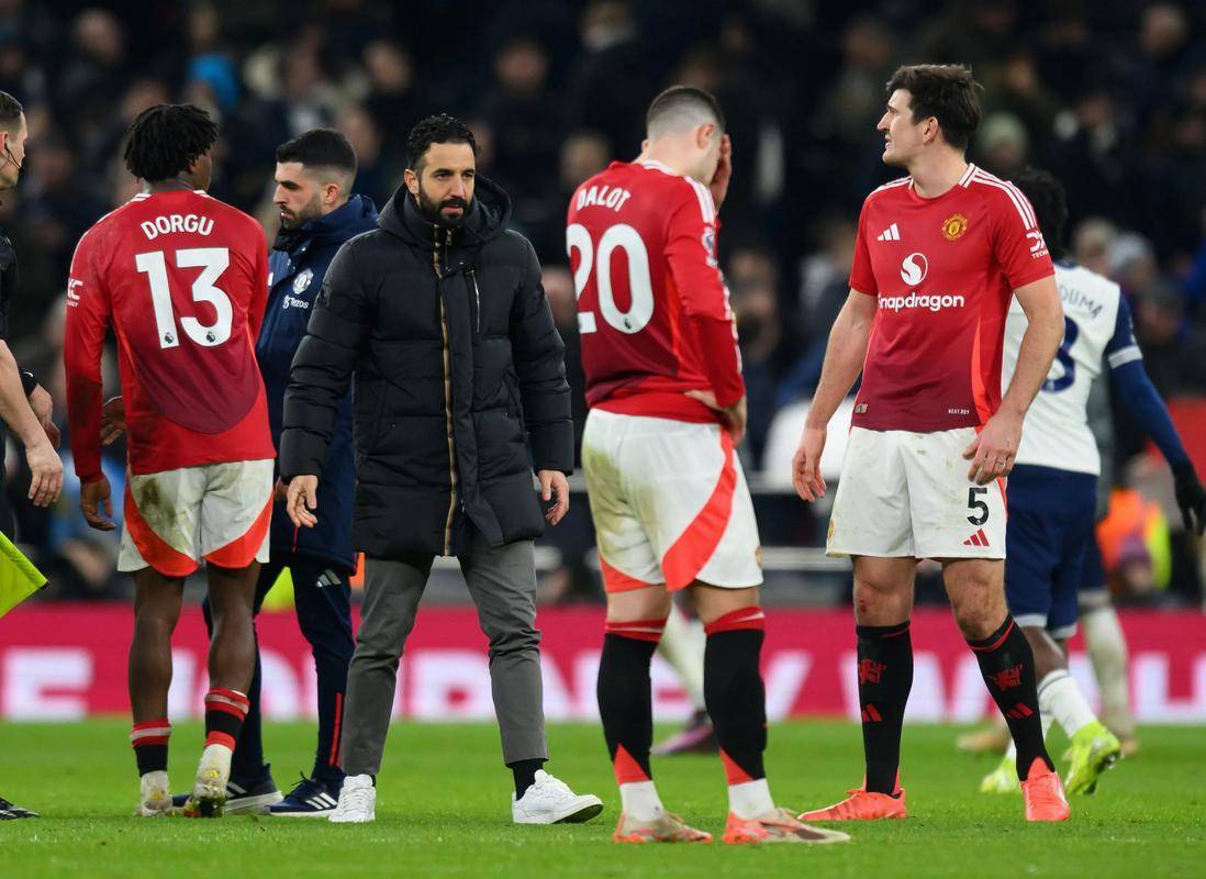 1亿欧元！曼联豪掷重金能否撬动托纳利“红魔之心”？